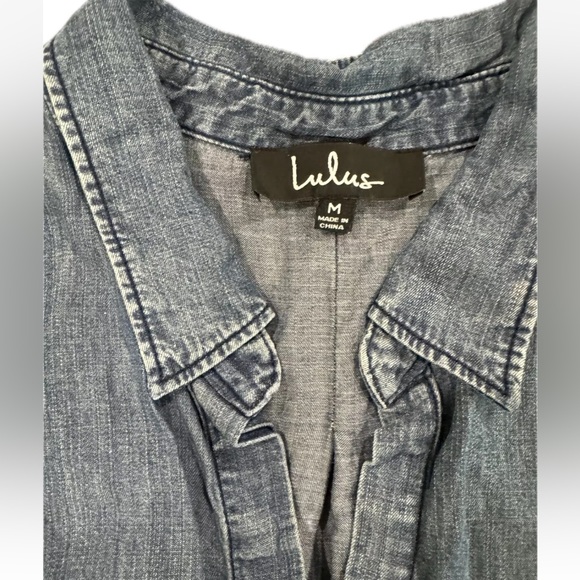 Lulus Stylish Sleeveless Button Up Down Denim Shirt SIZE Medium M - Picture 2 of 6